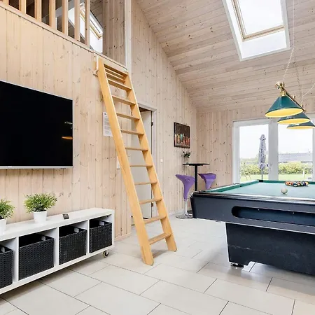 5 Star In Idestrup * Boto By