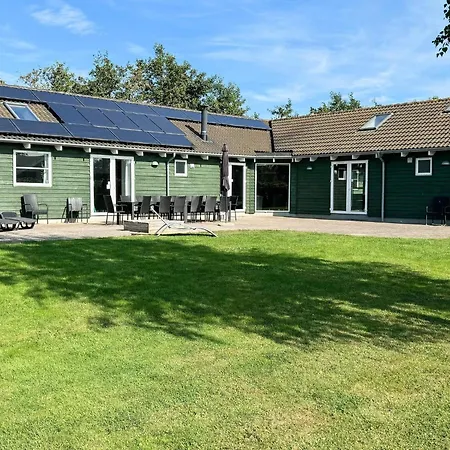 5 Star In Idestrup Bøtø By